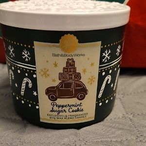 Bath & Body Works Holiday Candle with Car and Gifts Design